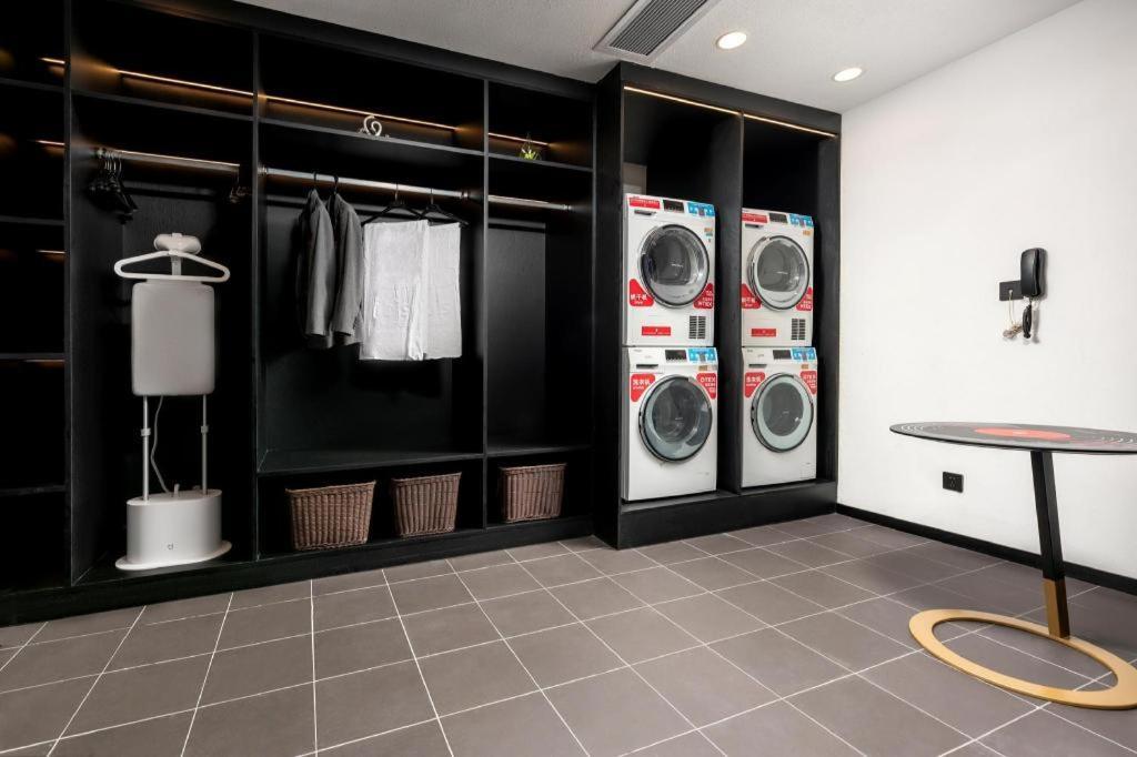 Ibis Dongguan Dongcheng Hotell Exteriör bild